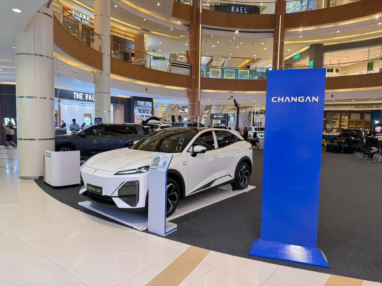 Dorong Adopsi Kendaraan Listrik, Changan Perluas Jangkauan  Pasar melalui Rangkaian Mall Exhibition